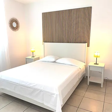 Appartement Gino *